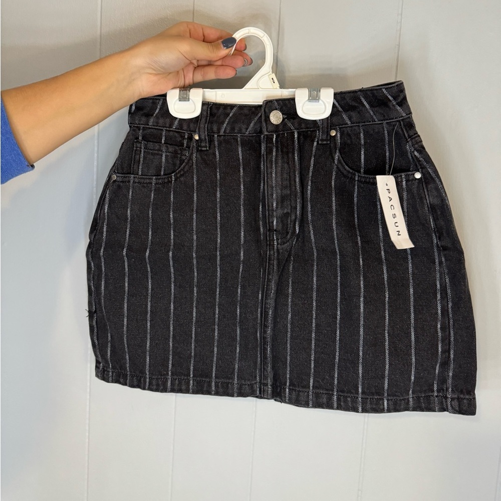 Vintage Pacsun denim mini skirt - striped - size 26 BRAND NEW WITH TAGS